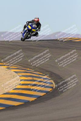 media/Dec-18-2022-SoCal Trackdays (Sun) [[8099a50955]]/Turns 9 and 10 Set 2 (1055am)/